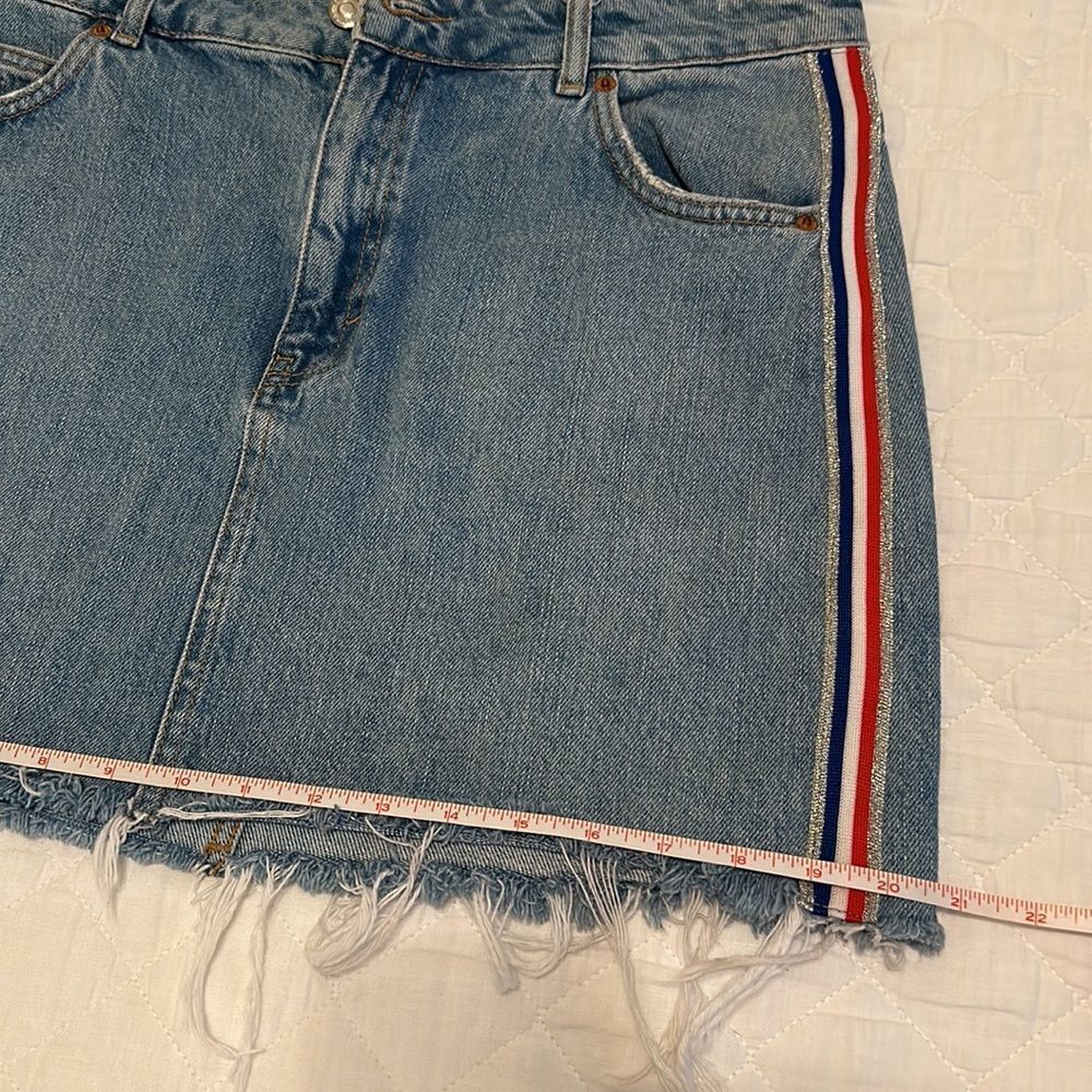 NWOT Topshop Moto Red White Blue & Sparkle Glitter Size Strip Skirt Size 8 - Picture 11 of 15